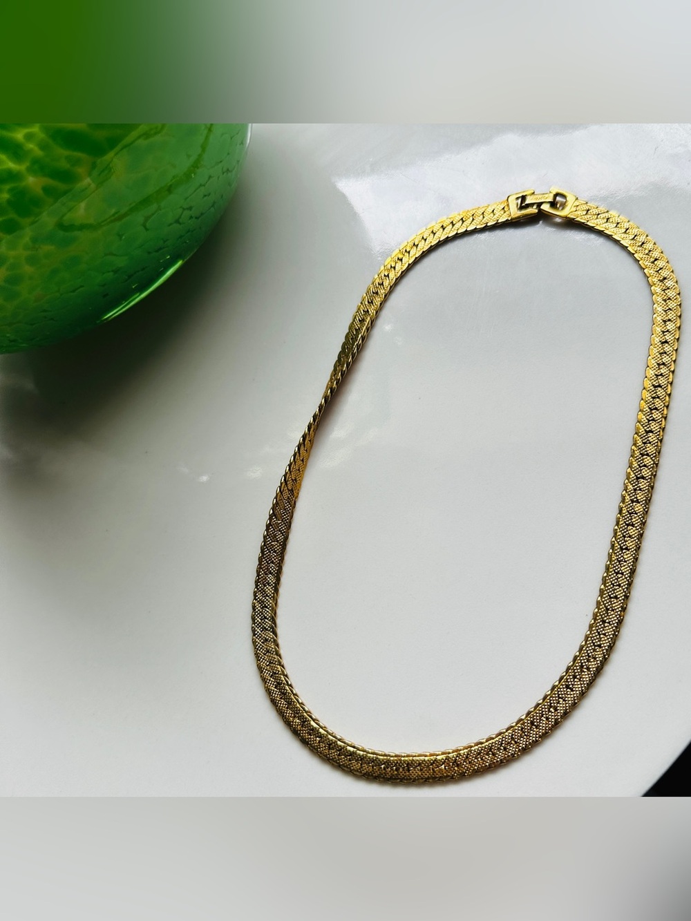 Gold-Tone herringbone Chain Necklace - Women's Jewelry*Monet*Vintage*16”
